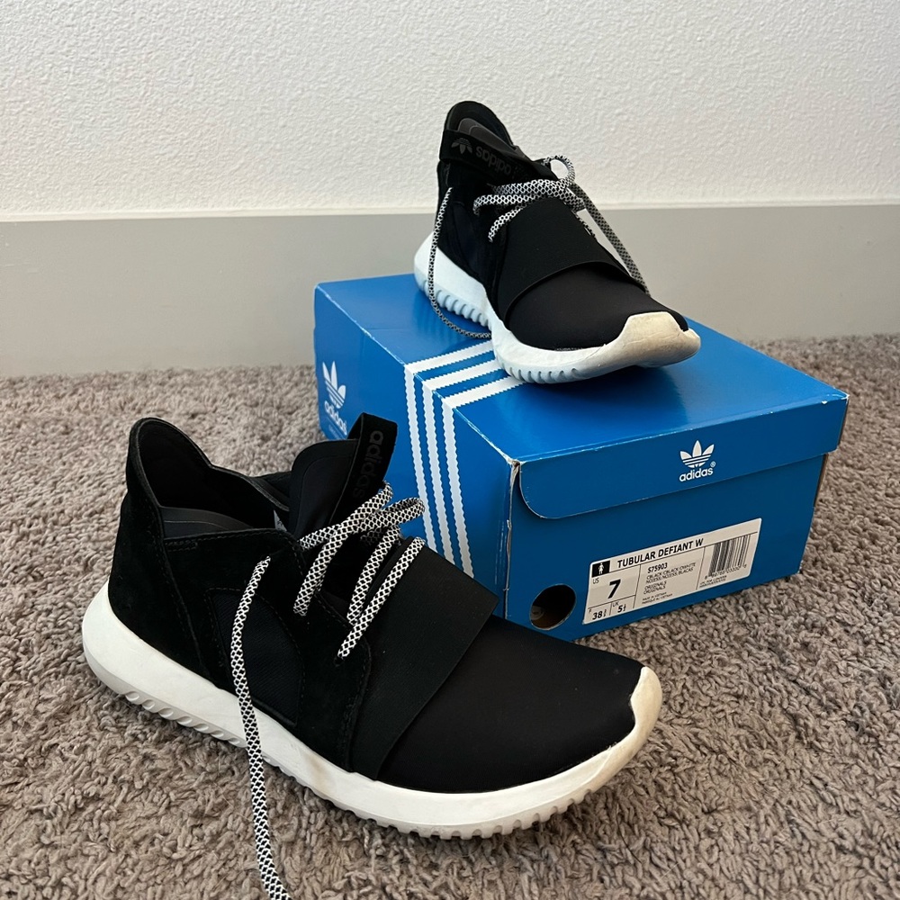 Adidas Tubular defiant black